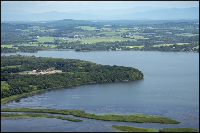 visttoupstatenyvermont_ticonderoga_mount_defiance-1-of-4