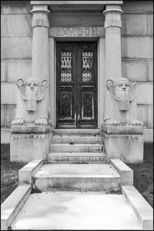 Kensico-Cemetery-Landon-Tomb-September-21-2016